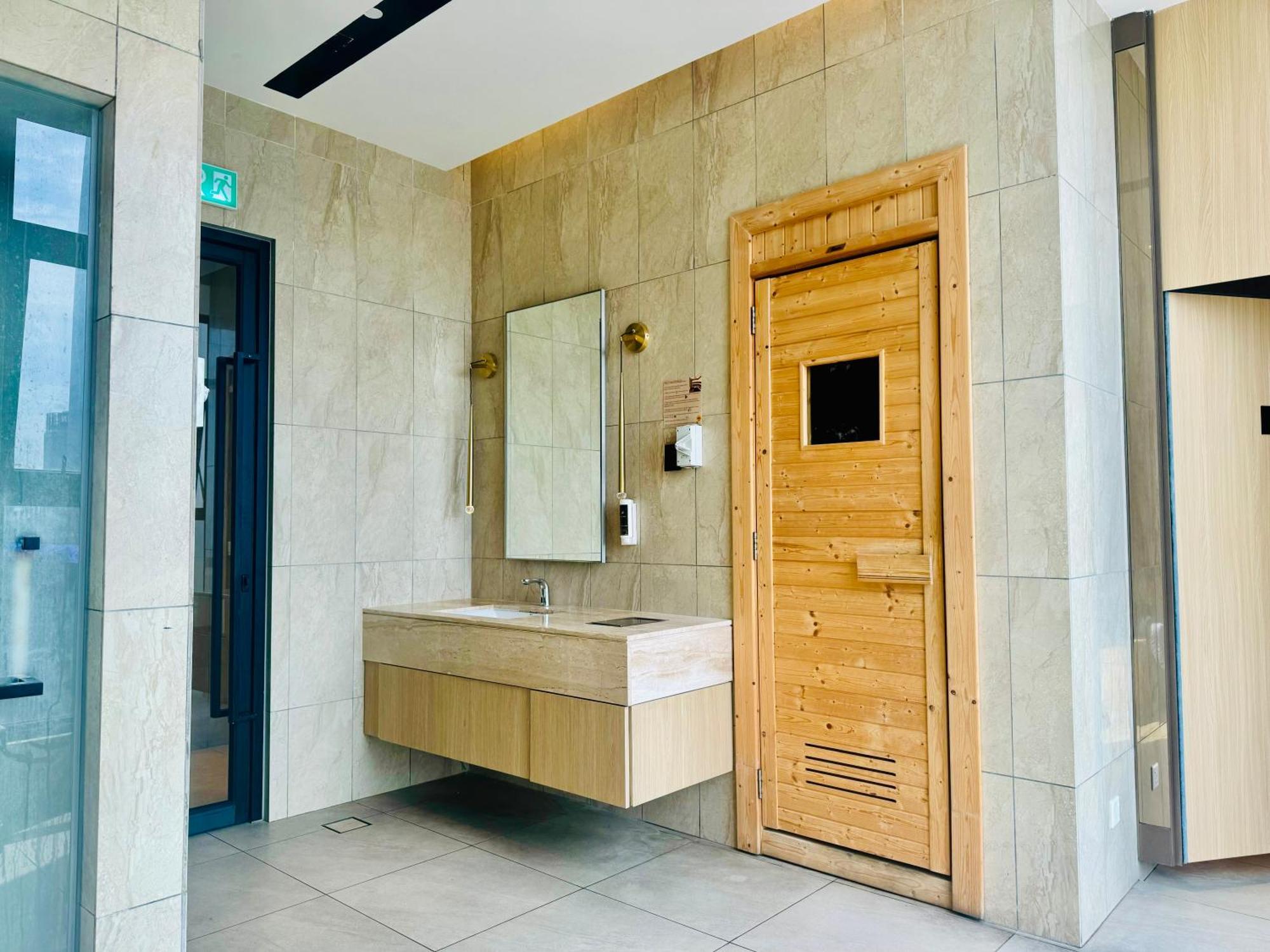 Luxury At Axon Kuala Lumpur