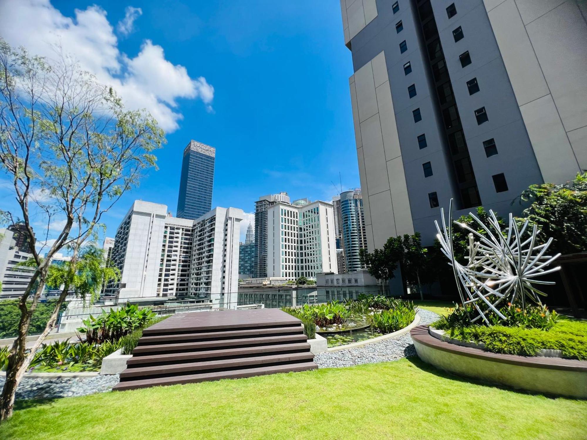 Homestay Luxury At Axon *